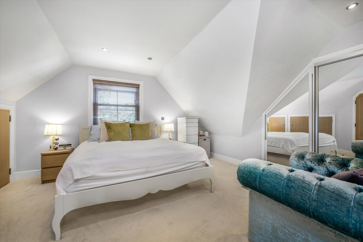 flat to rent in The Starting Gate, Brockenhurst Road, Ascot, Berkshire