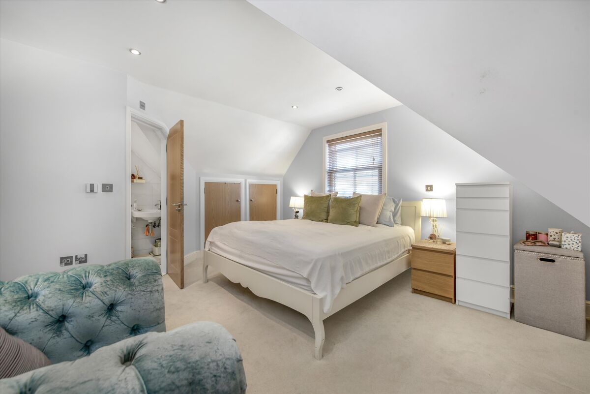 flat to rent in The Starting Gate, Brockenhurst Road, Ascot, Berkshire