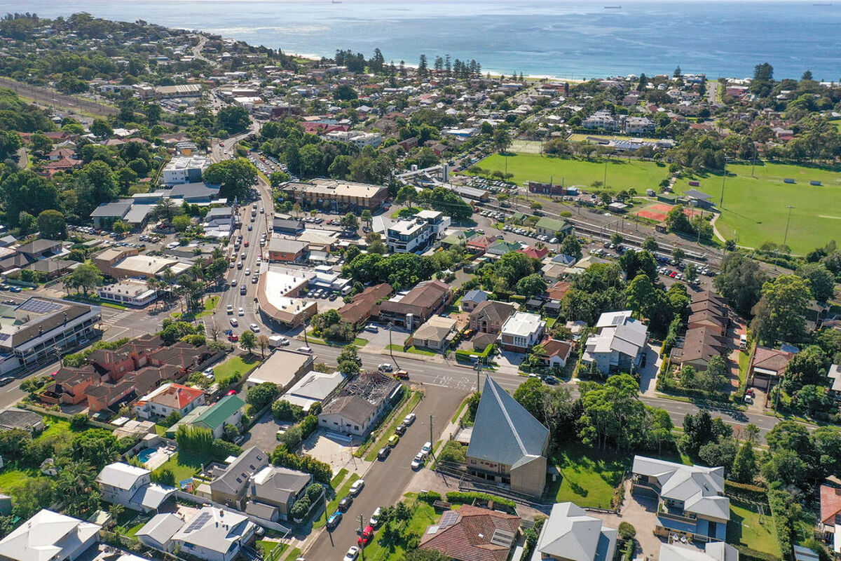 house for sale in 2 Lachlan Street, Thirroul AU002515 Knight Frank