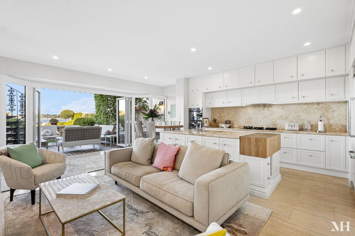 16B Victoria Avenue, Claremont WA, Claremont - Thumbnail 2