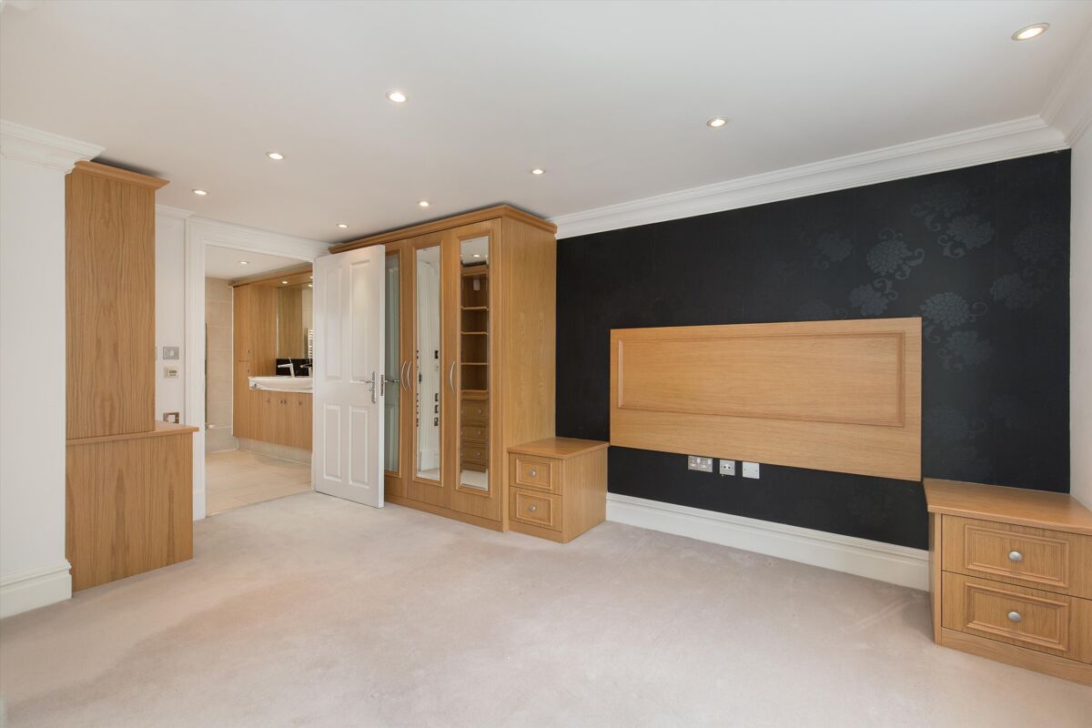 house for sale in 'The Ide Hill Hall, Phillippines Shaw, Ide