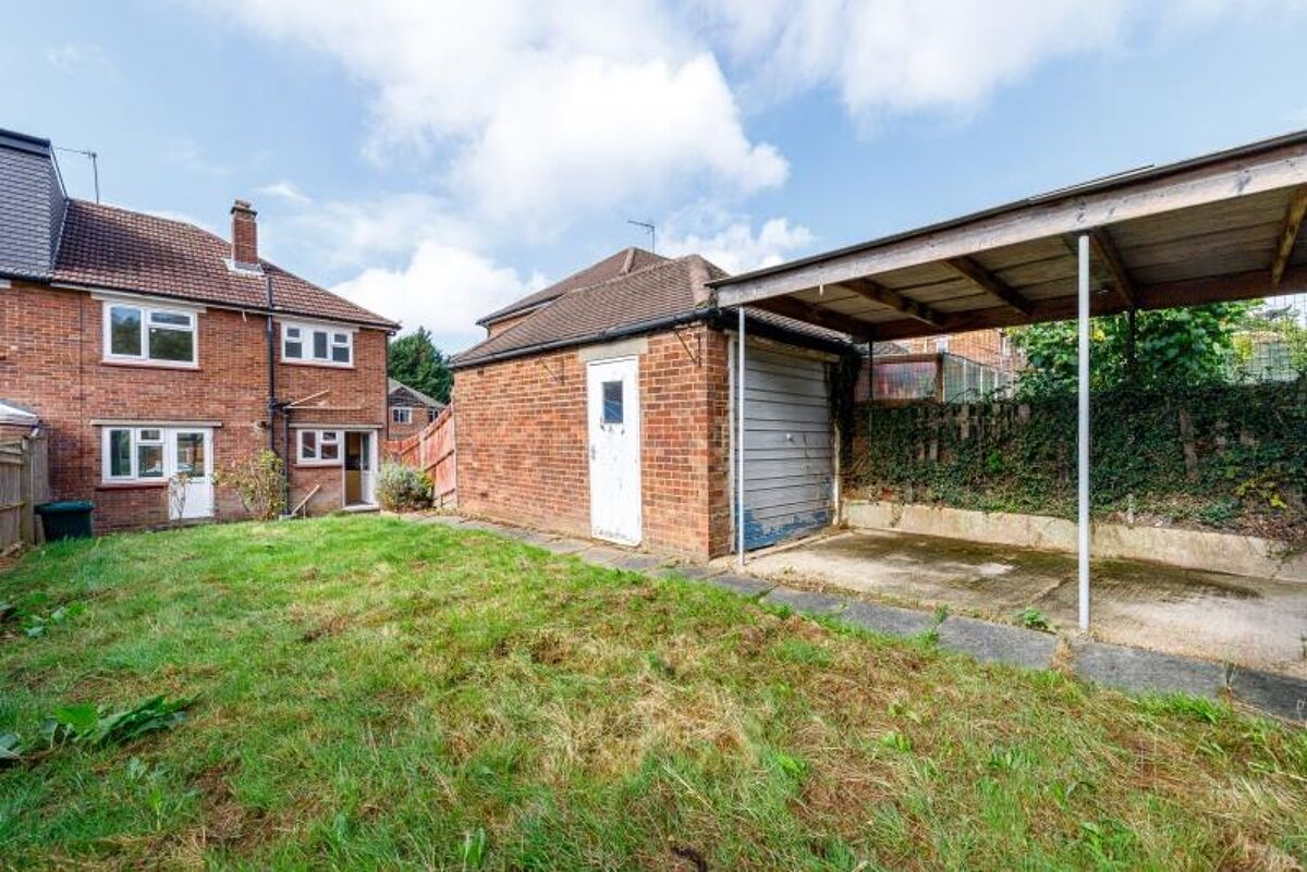 house for sale in 14 Elmbank Avenue, London EN5 3DS