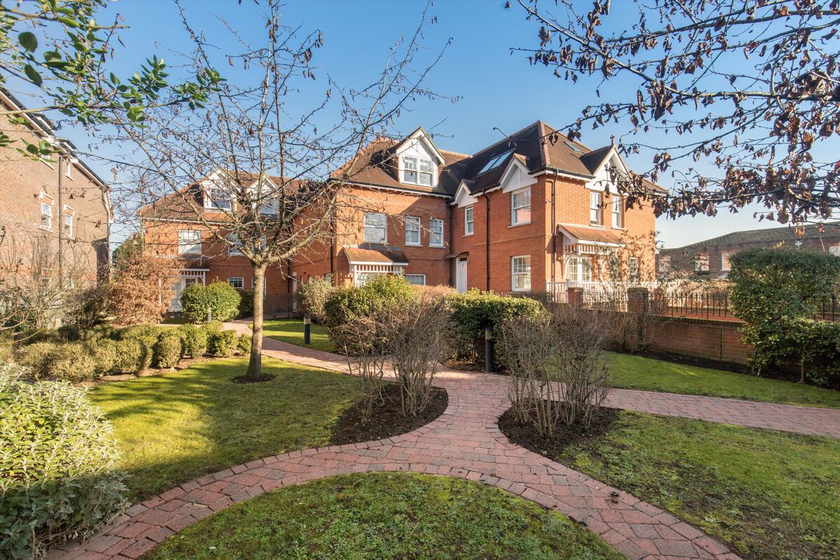 apartment for sale in Apartment 10, Loxwood, 20 Oatlands Chase