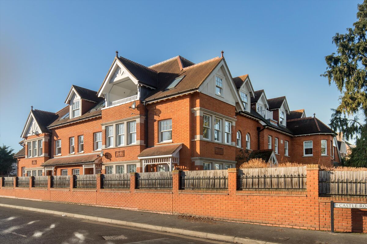 apartment for sale in Apartment 10, Loxwood, 20 Oatlands Chase