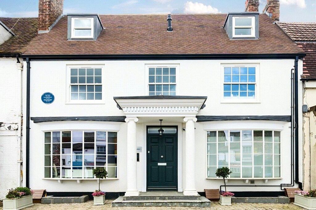 Image of Flat 3, Devoncroft House, 85 High Street, Esher, Surrey, KT10 9QA