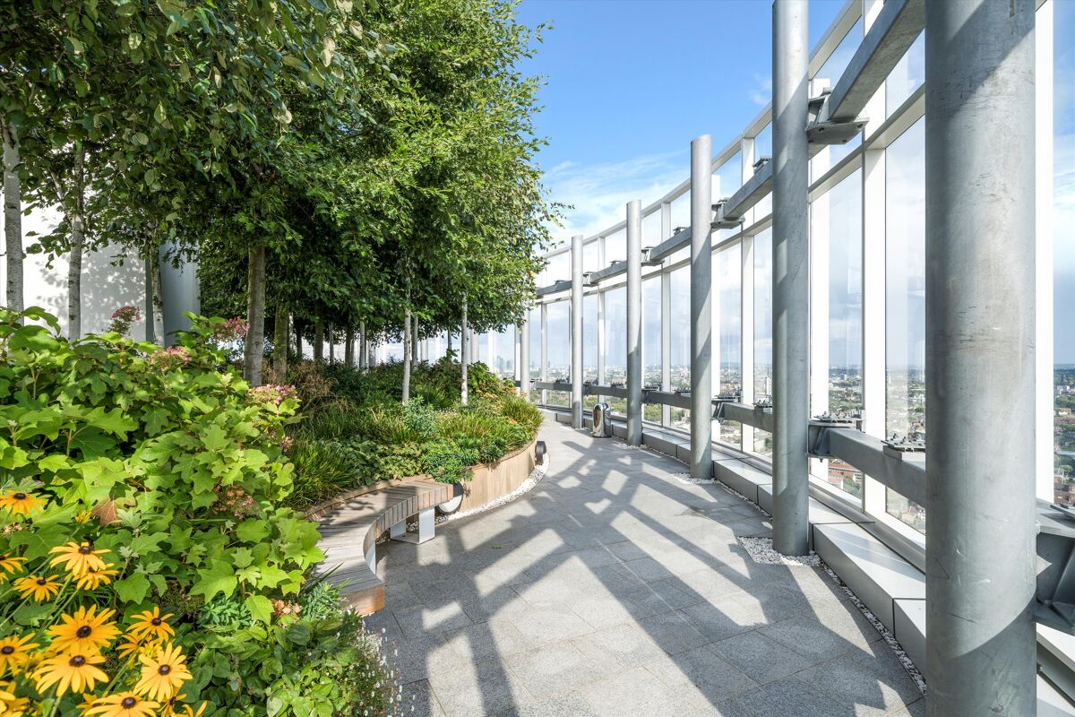 flat to rent in Apartment 3107, 155 Wandsworth Road, Vauxhall, London