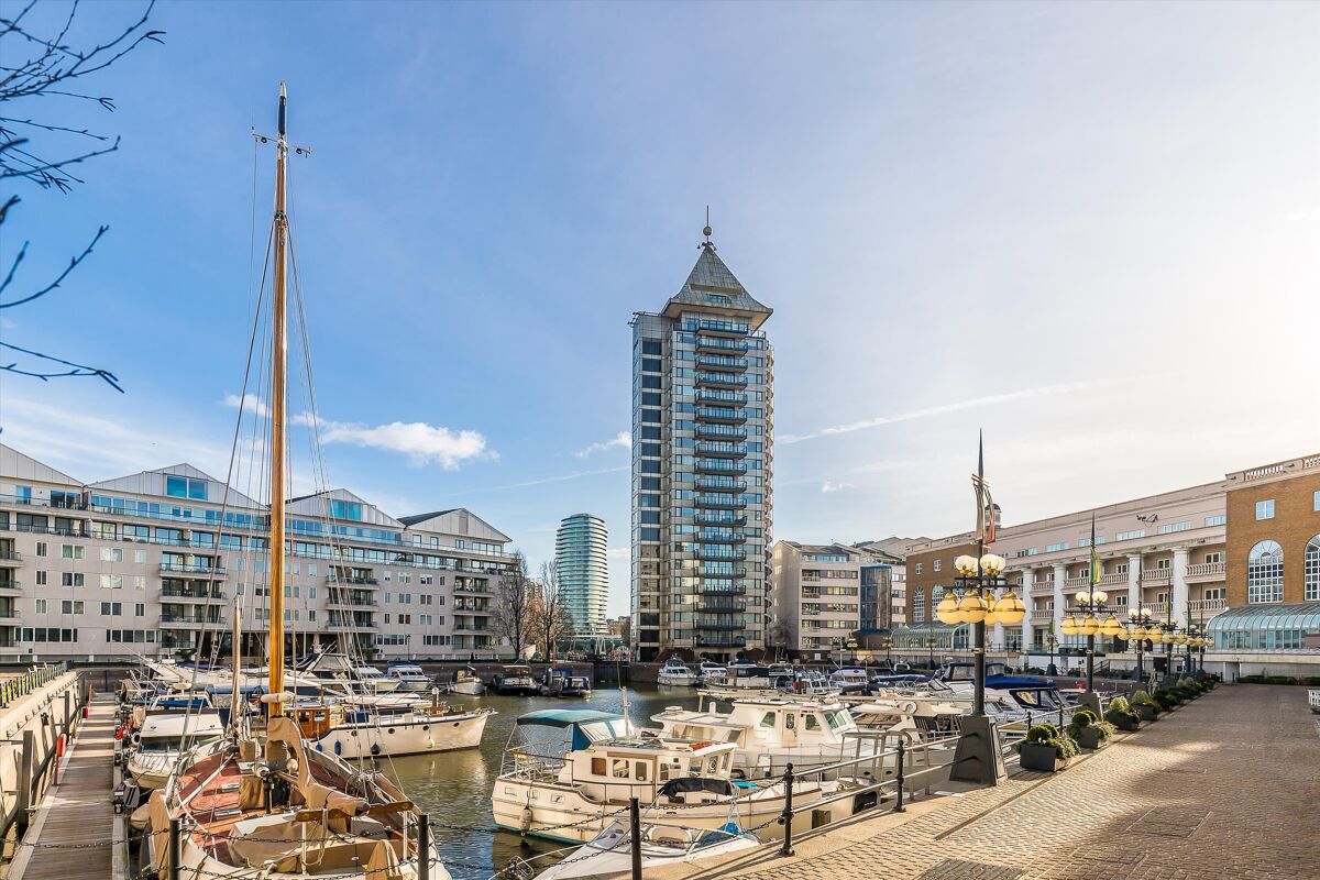 flat to rent in The Belvedere, Chelsea Harbour, London, SW10