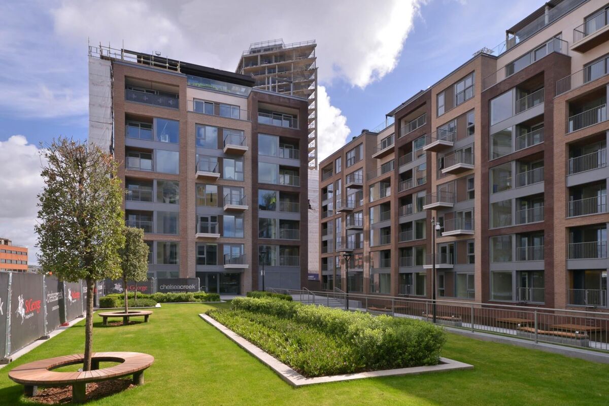 flat to rent in Woodford House, Chelsea Creek, 4 Thurstan Street