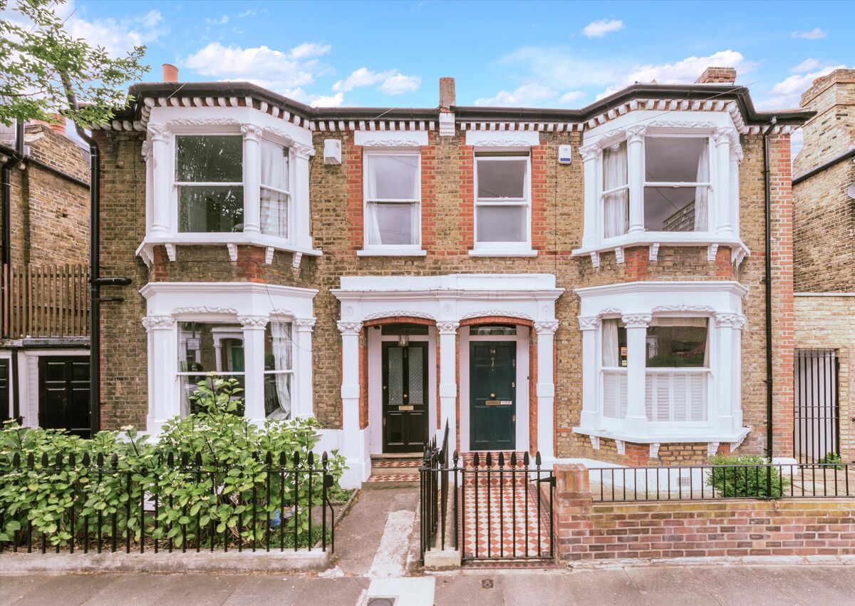 house to rent in Edna Street, London, SW11 BAQ012040828 Knight Frank
