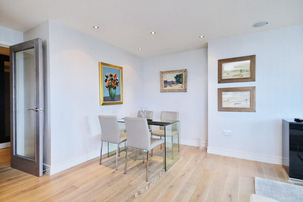 flat to rent in Counter House, Chelsea Creek, 5 Park Street, Fulham