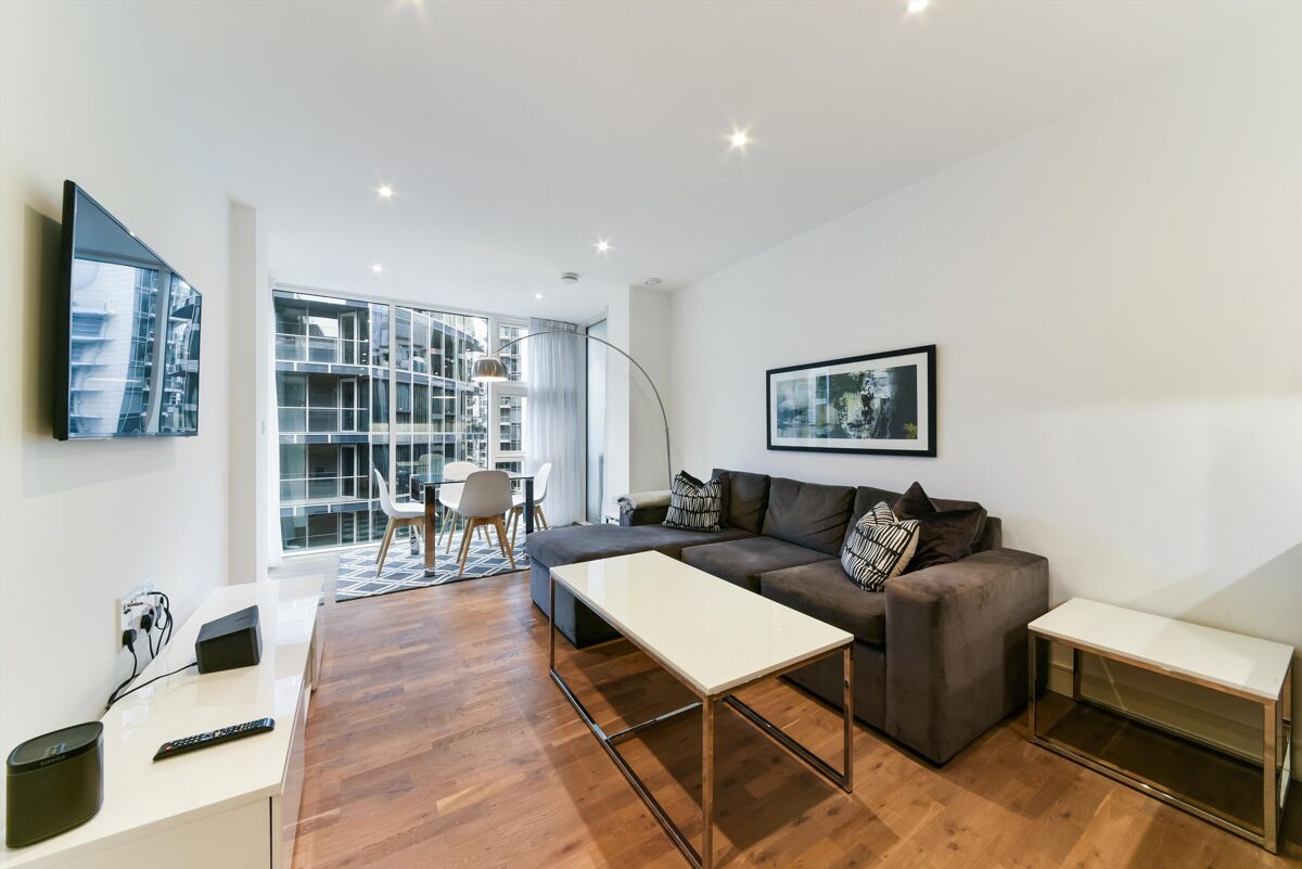 flat to rent in Battersea Reach, Juniper Drive, London, SW18