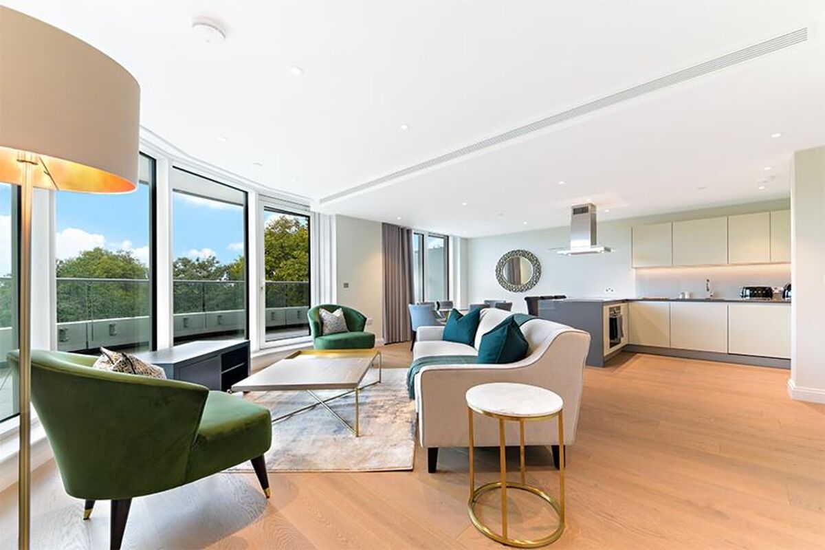 flat to rent in Valetta House, 336 Queenstown Road, London, SW11