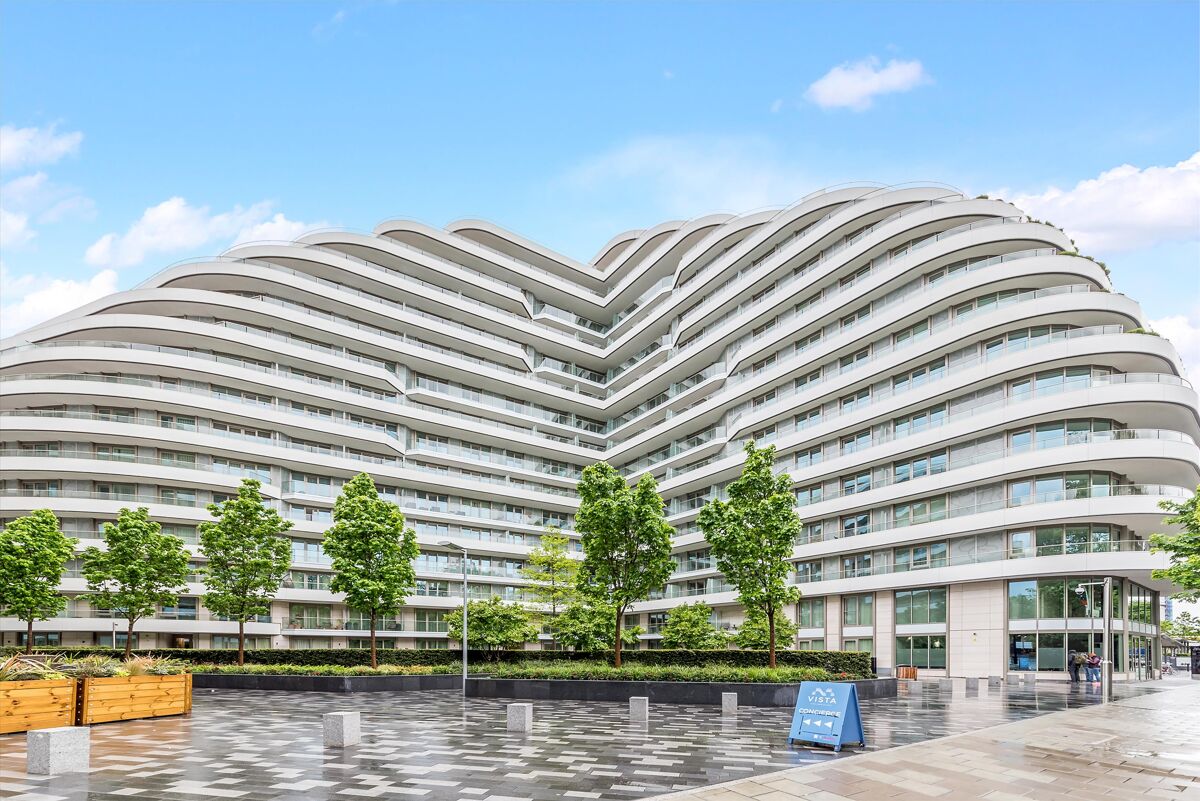 flat to rent in Valetta House, 336 Queenstown Road, London, SW11