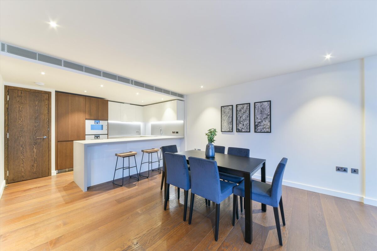 flat to rent in Claydon House, Waterfront Drive, London, SW10 BAQ012081083 Knight Frank