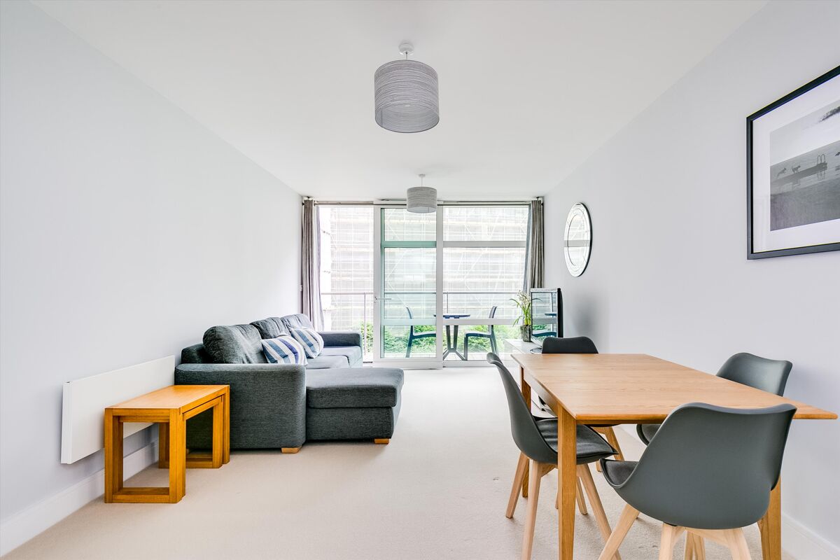 flat to rent in Warwick Building, 366 Queenstown Road, London, SW11 ...