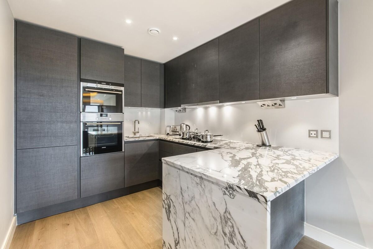 house to rent in Brunswick House, Fulham Reach, Distillery Road