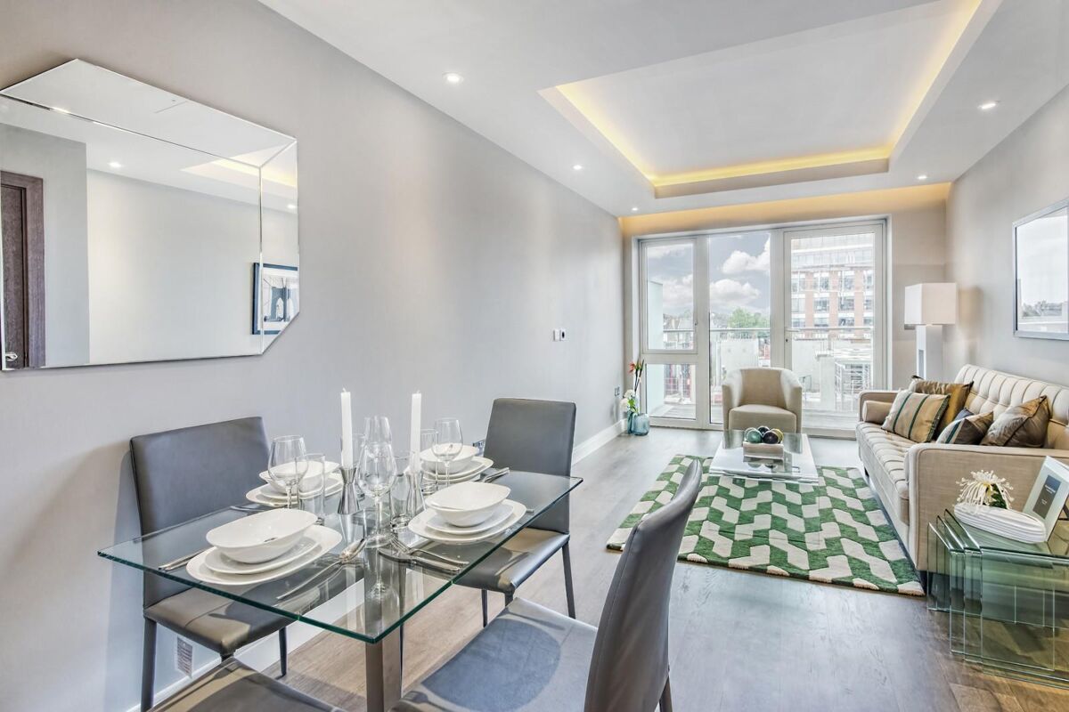 house to rent in Brunswick House, Fulham Reach, Distillery Road