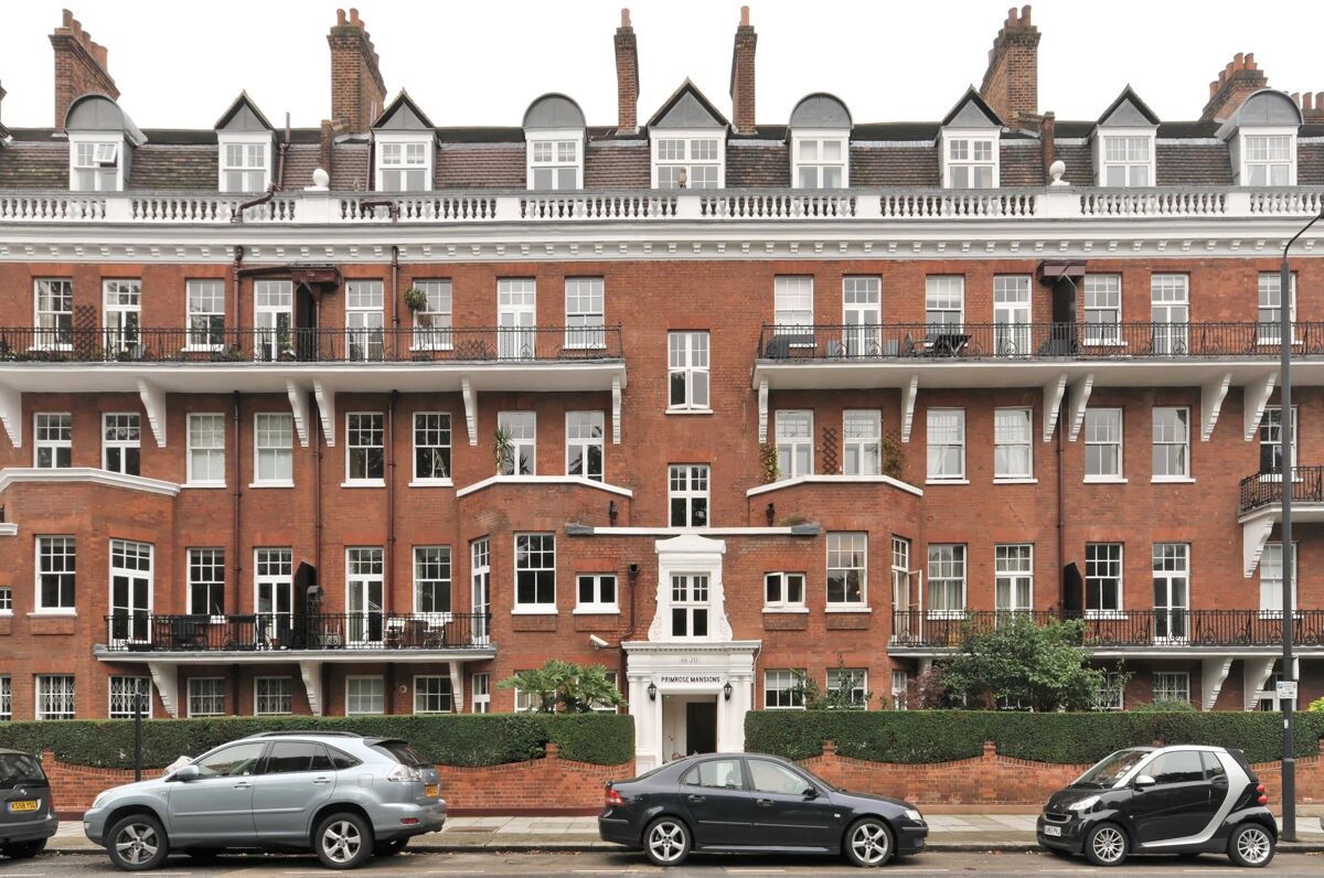 flat to rent in Primrose Mansions, Prince of Wales Drive, Battersea