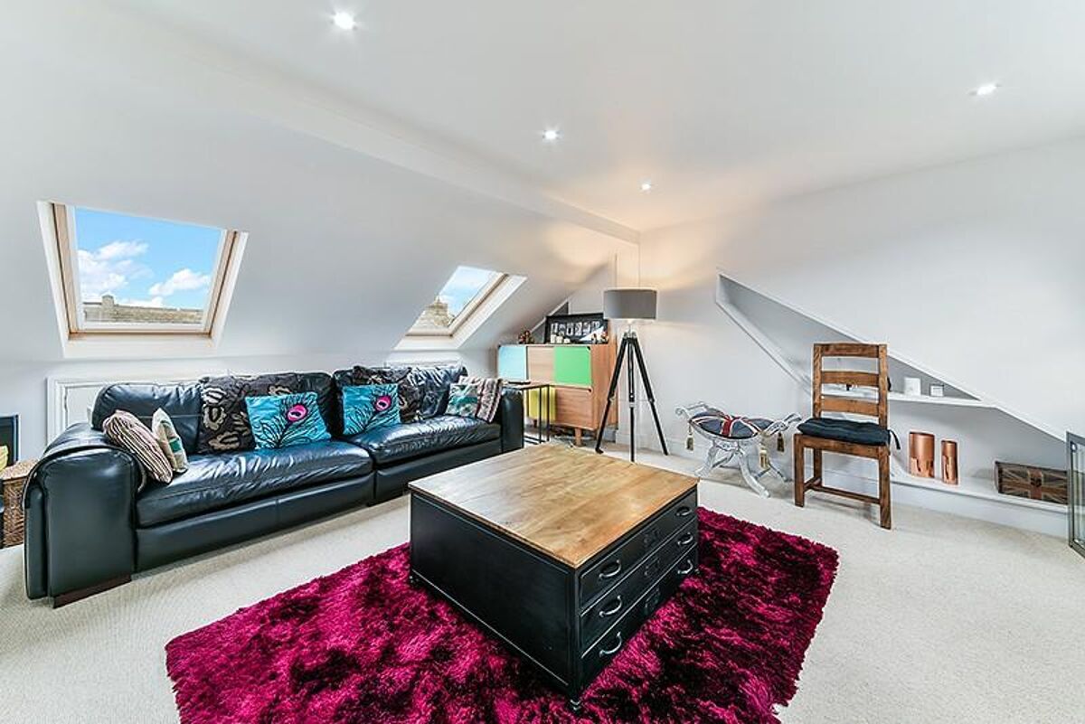 to rent in Ingelow Road, London, London, SW8 BAQ012176881