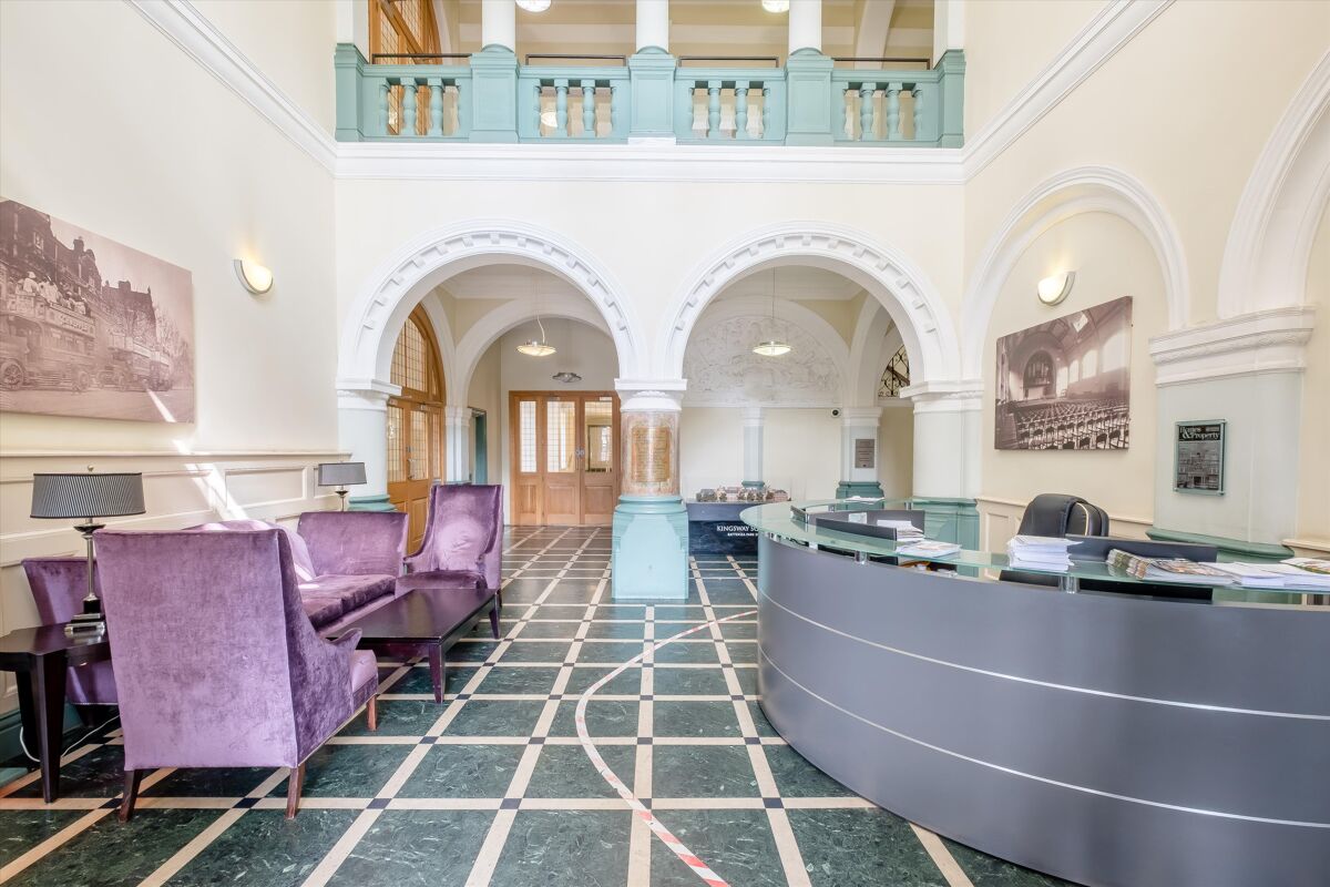 flat to rent in Mountford Mansions, 100 Battersea Park Road, London