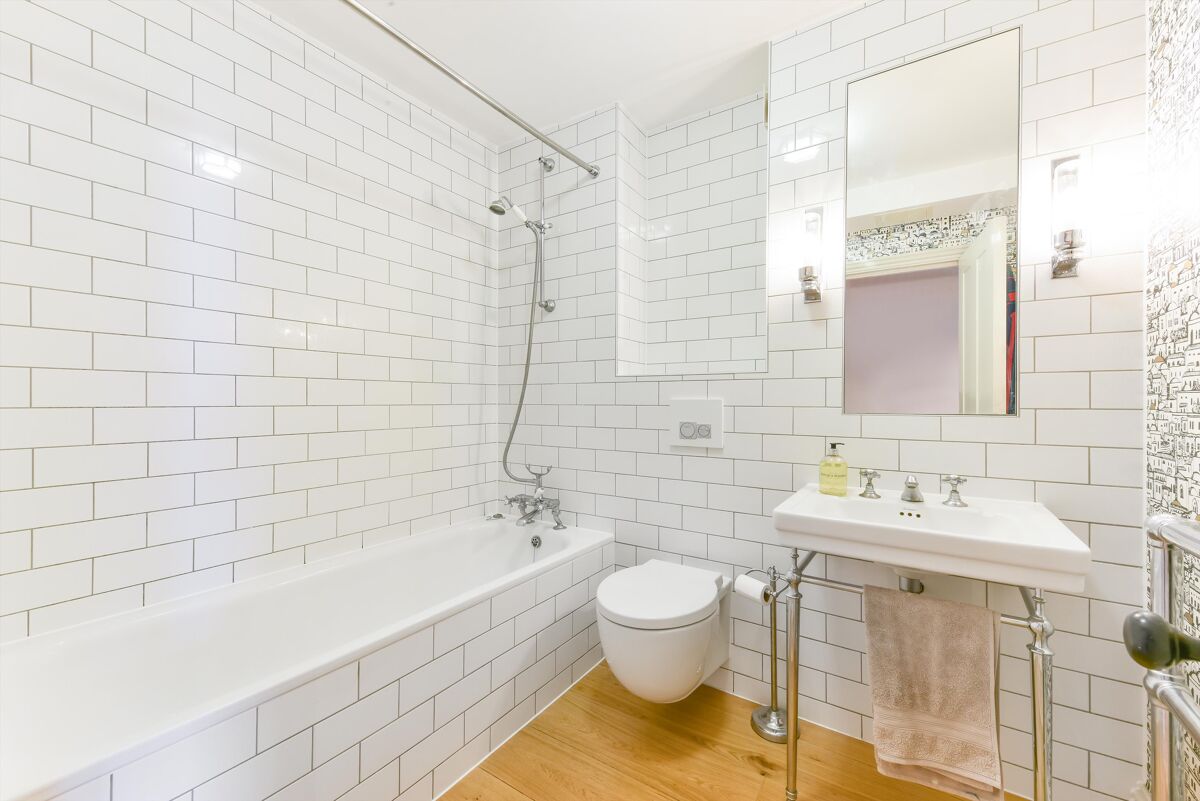 flat to rent in Molasses House, Clove Hitch Quay, Plantation Wharf