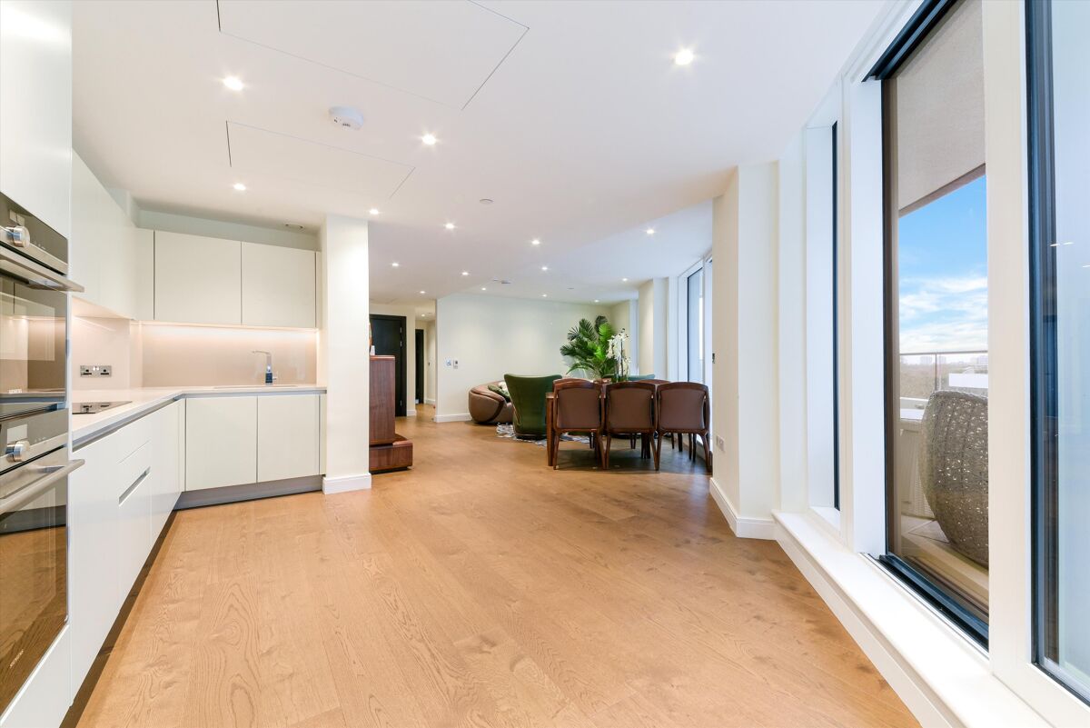 flat to rent in Camellia House, 338 Queenstown Road, London, SW11 BAQ012287454 Knight Frank