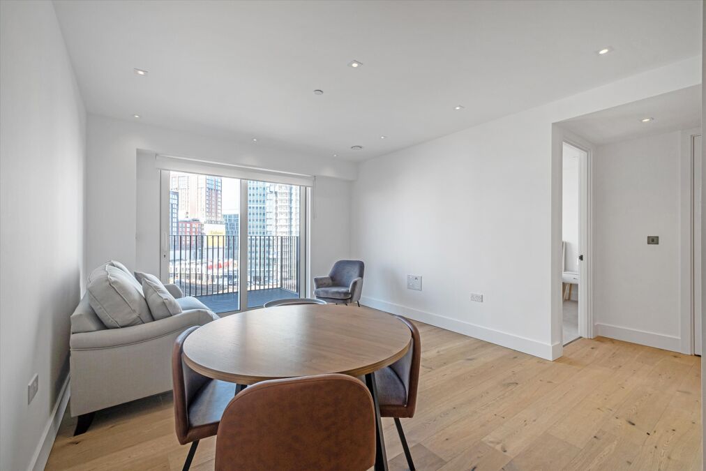 Image of Exchange Gardens, Vauxhall, SW8
