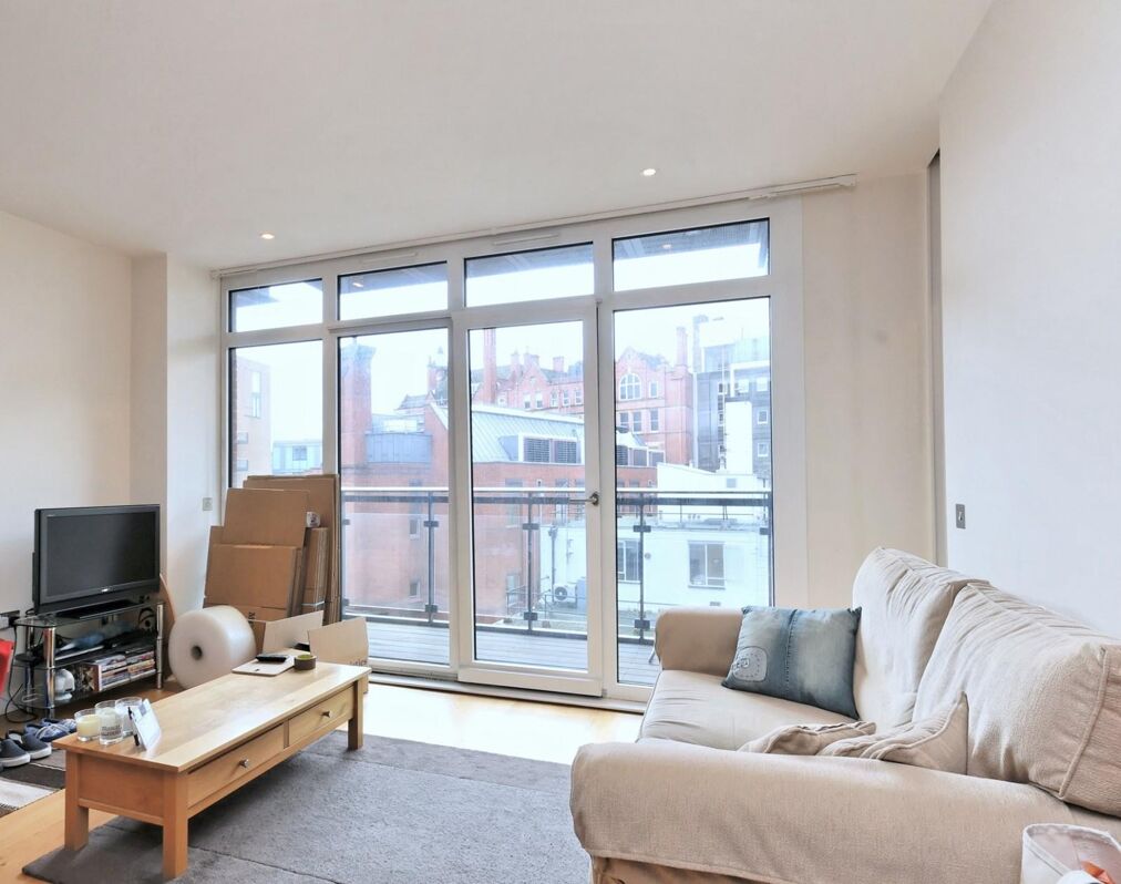 Image of Hepworth Court, Grosvenor Waterside, Gatliff Road, Chelsea, London, SW1W