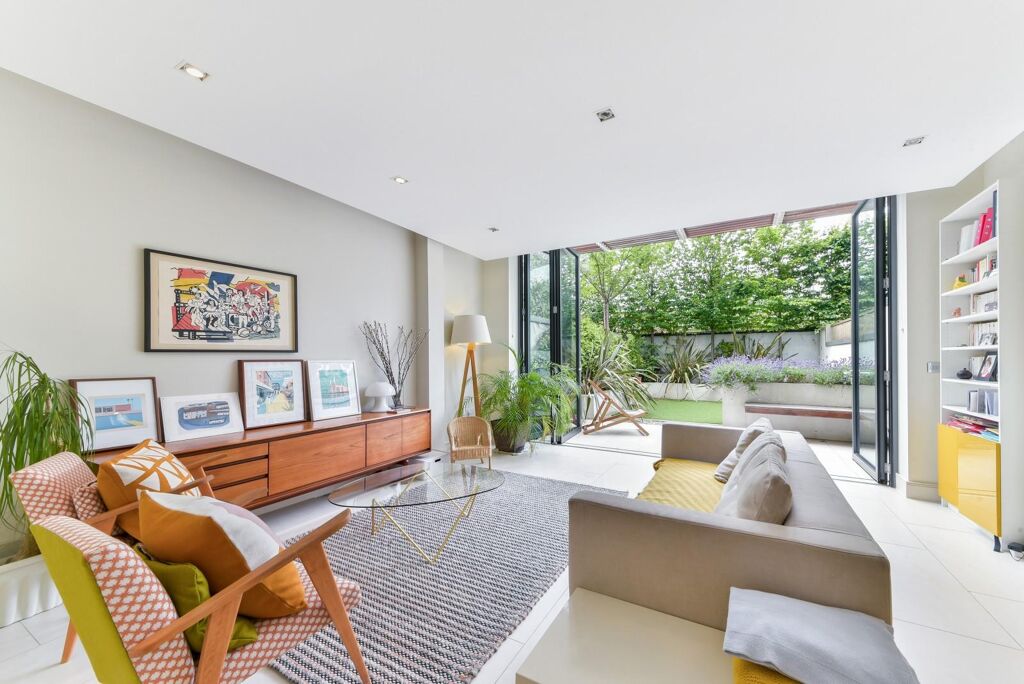 Image of Page Mews, Battersea, SW11