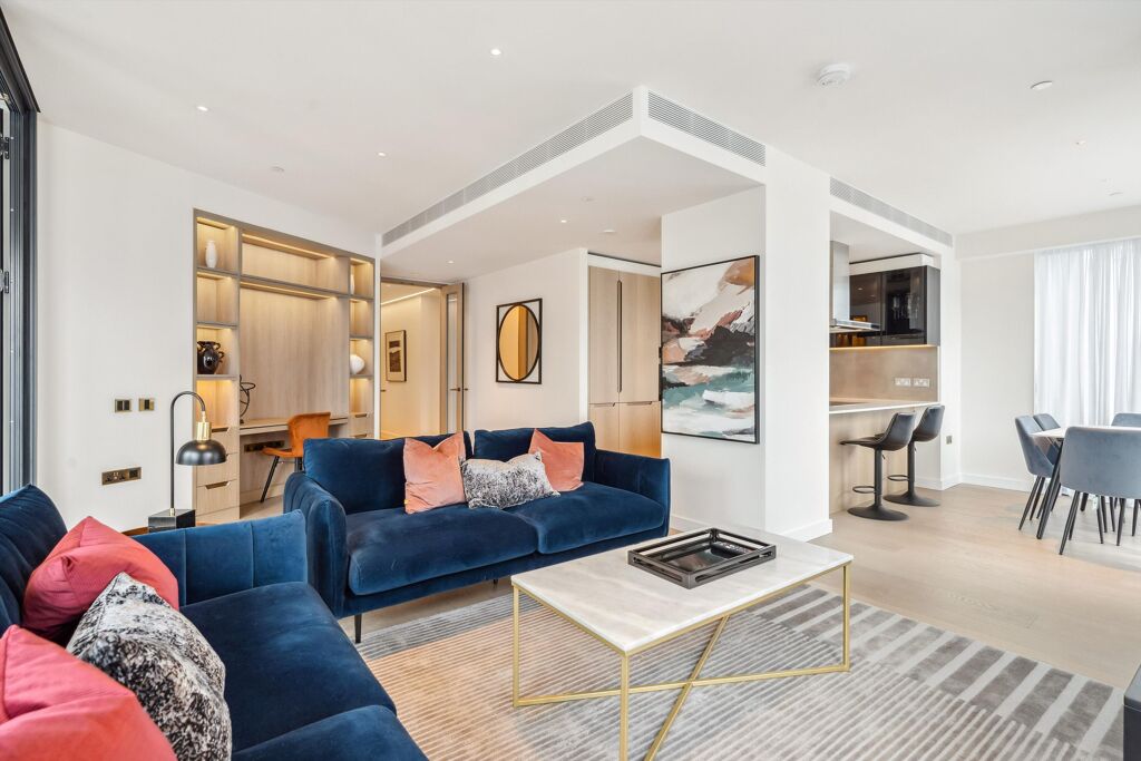 Image of Nine Elms Lane, London, SW8