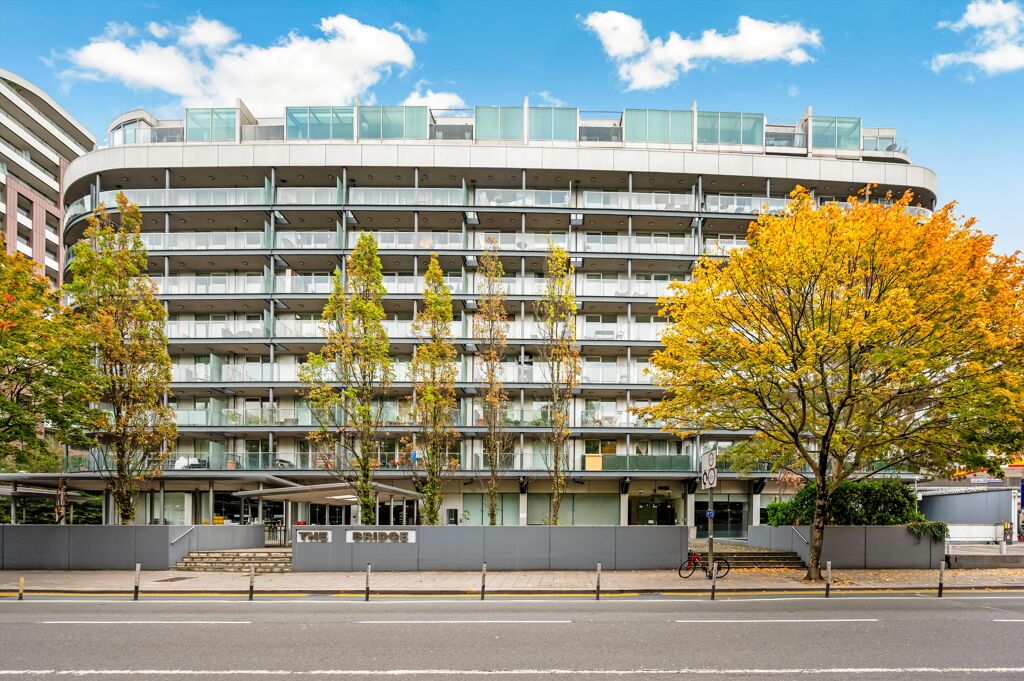 Image of The Bridge, Queenstown Road, Battersea, SW8 SW11