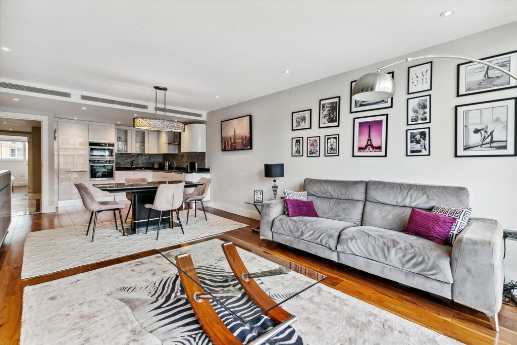 Image of Howard Building, Queenstown Road, Battersea, SW11