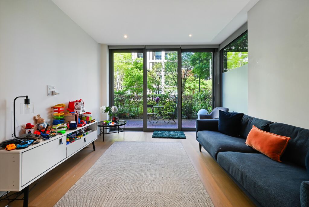 Image of Chartwell House, Prince of Wales Drive, Battersea SW11