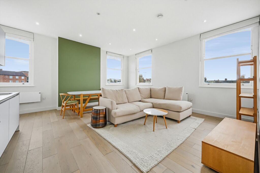 Image of Queens Apartments, St. Philip Street, Battersea SW8