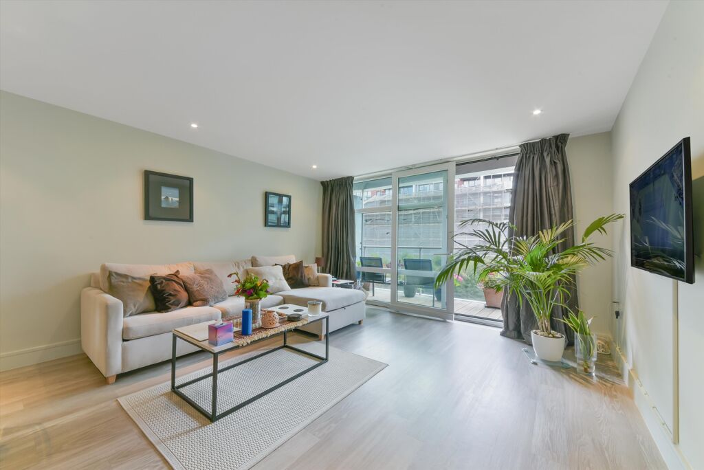 Image of Howard Building, Queenstown Road, Battersea SW11