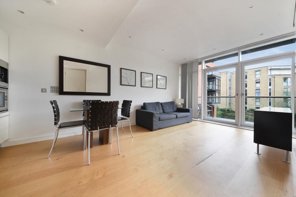 Image of Hepworth Court, Grosvenor Waterside, London SW1W