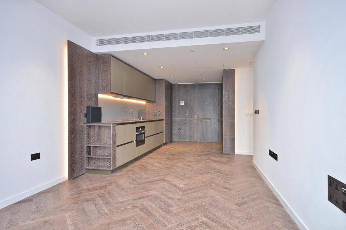 flat for sale in Dawson House, 11 Circus Road West, London, SW11