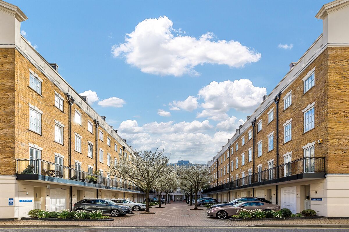 flat for sale in Admiral Court, Admiral Square, London, SW10 BAT012068710 Knight Frank