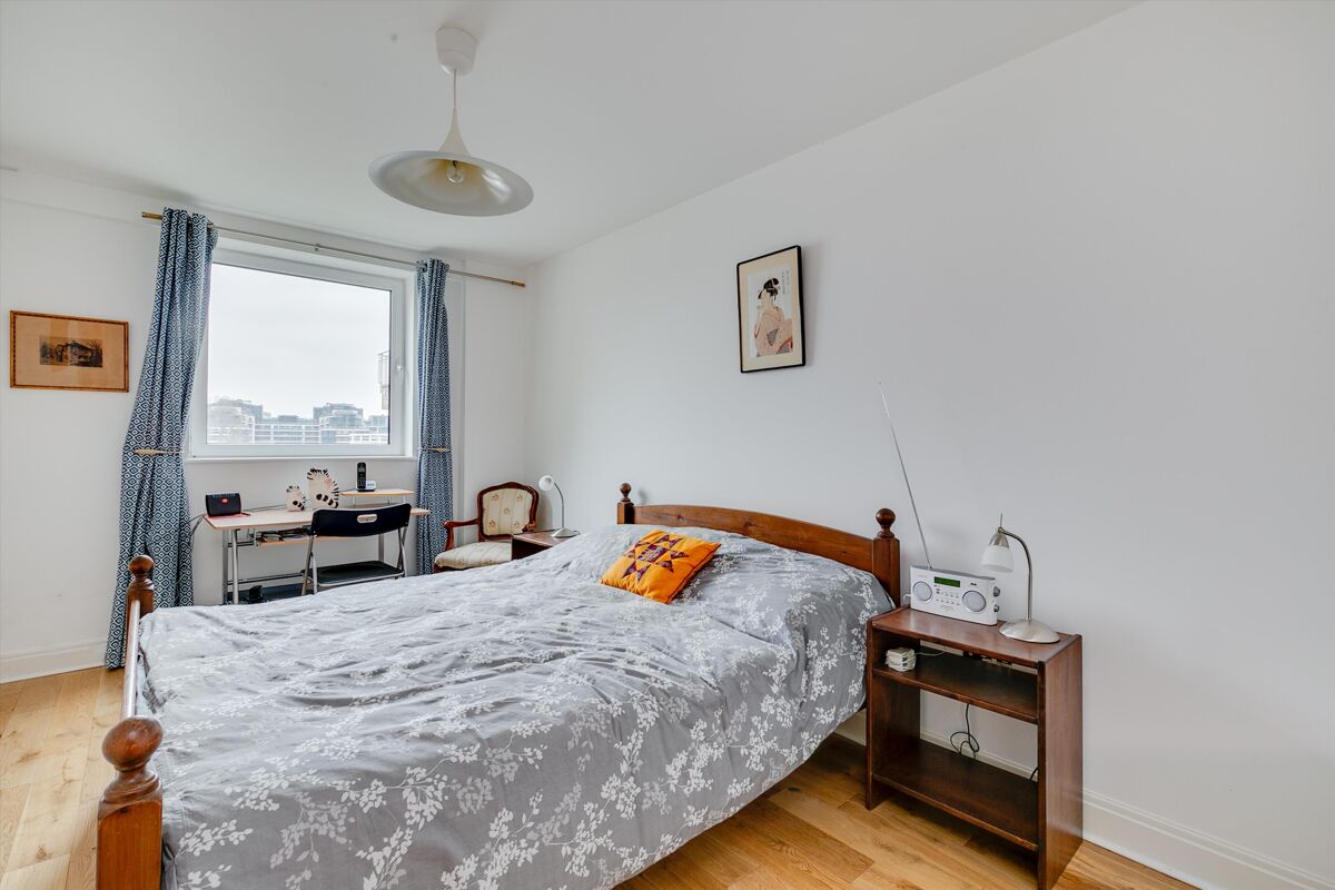 flat for sale in Oyster Wharf, Lombard Road, London, SW11