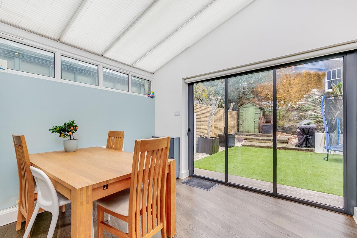 house for sale in Elsley Road, London, SW11 BAT012144198 Knight Frank