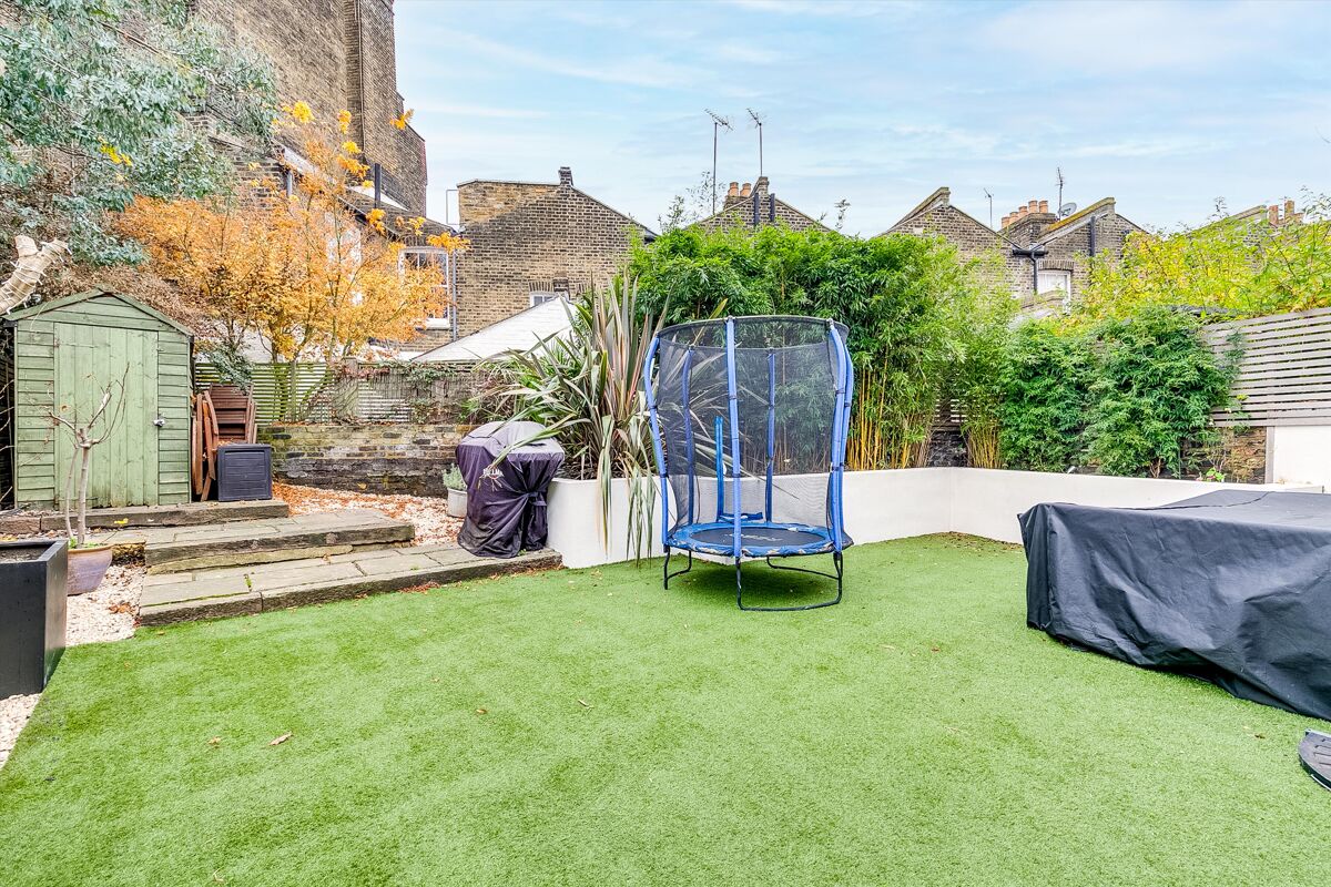 house for sale in Elsley Road, London, SW11 BAT012144198 Knight Frank