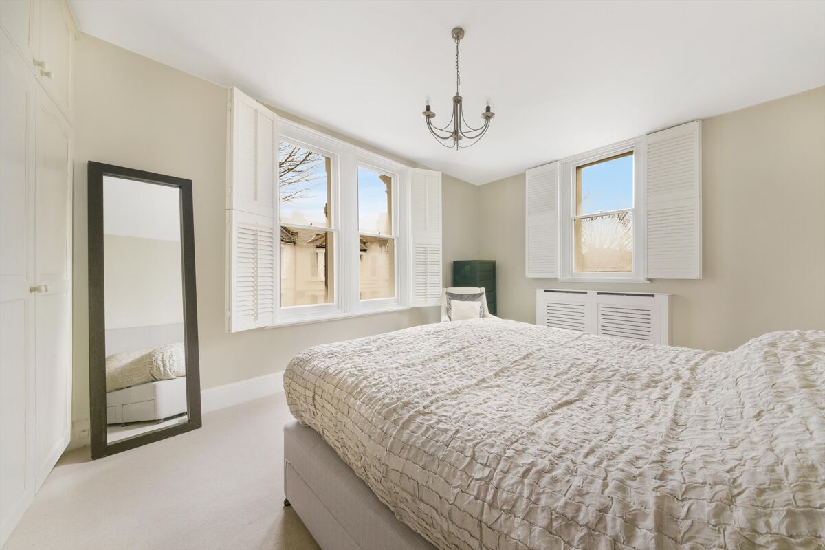 house for sale in Eversleigh Road, Battersea, London, SW11