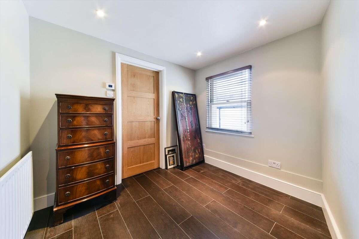 house for sale in Eversleigh Road, Battersea, London, SW11