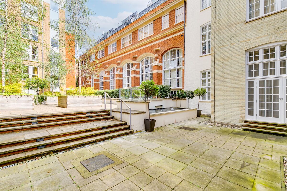 flat for sale in Battersea Park Road, London, SW11 BAT012168020 Knight Frank