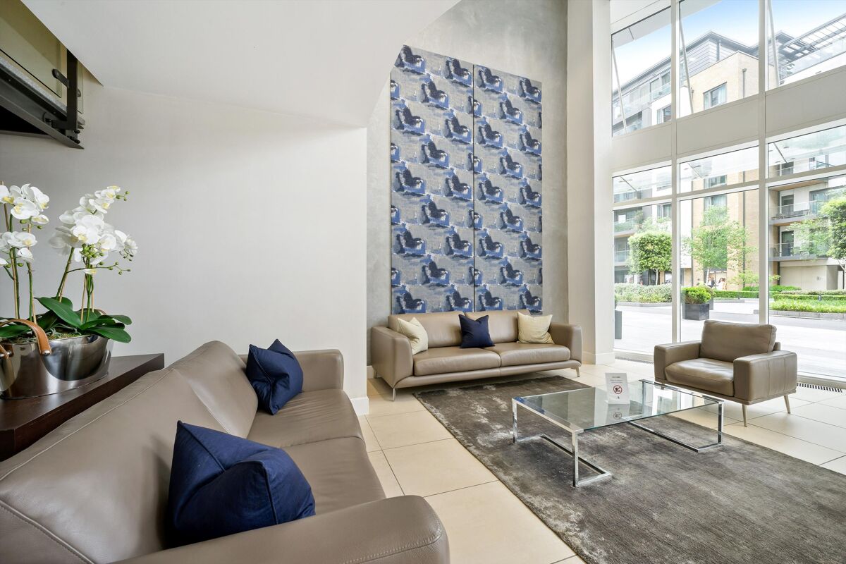 flat for sale in Kingfisher House, Battersea Reach, Juniper Drive