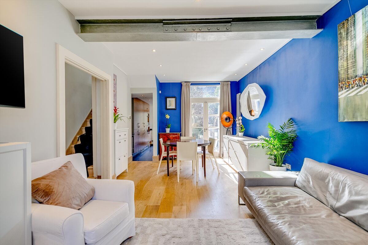 house for sale in Ashbury Road, Battersea, London, SW11 BAT012234479