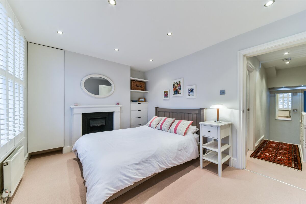 house for sale in Birley Street, London, SW11 BAT012258251 Knight Frank