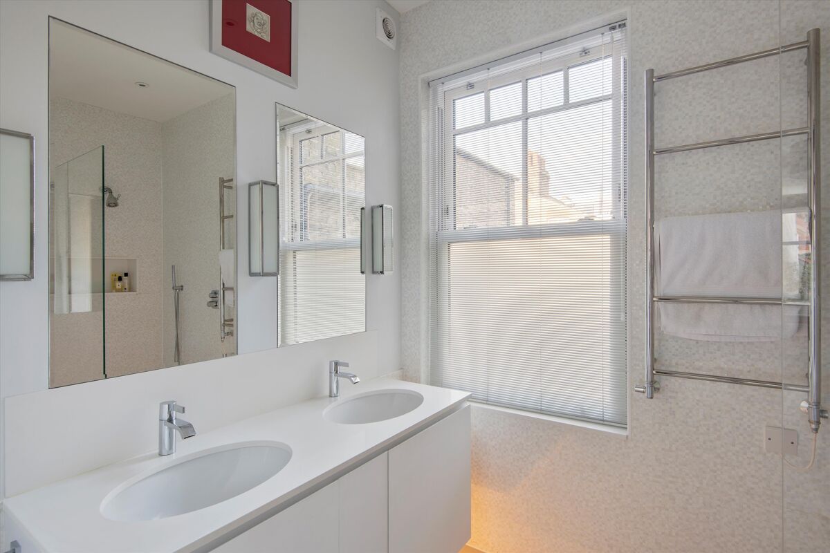 house for sale in Macduff Road, London, SW11 BAT012264628 Knight Frank