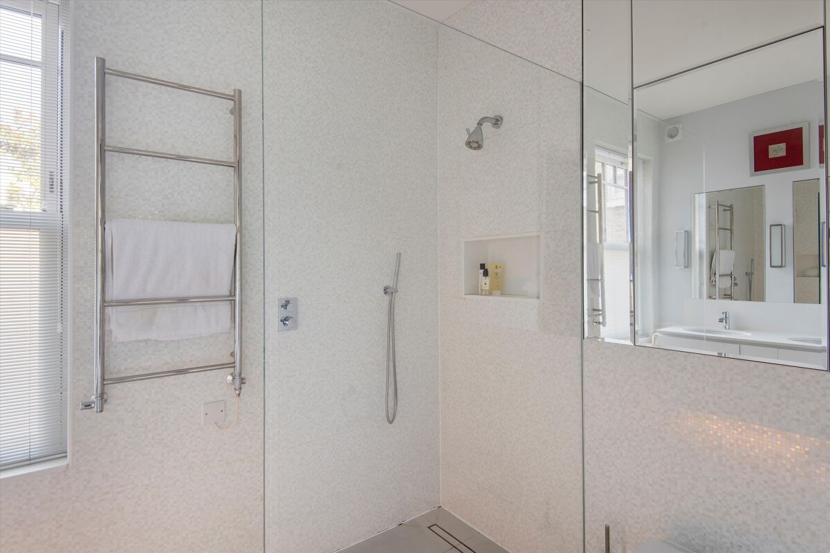 house for sale in Macduff Road, London, SW11 BAT012264628 Knight Frank