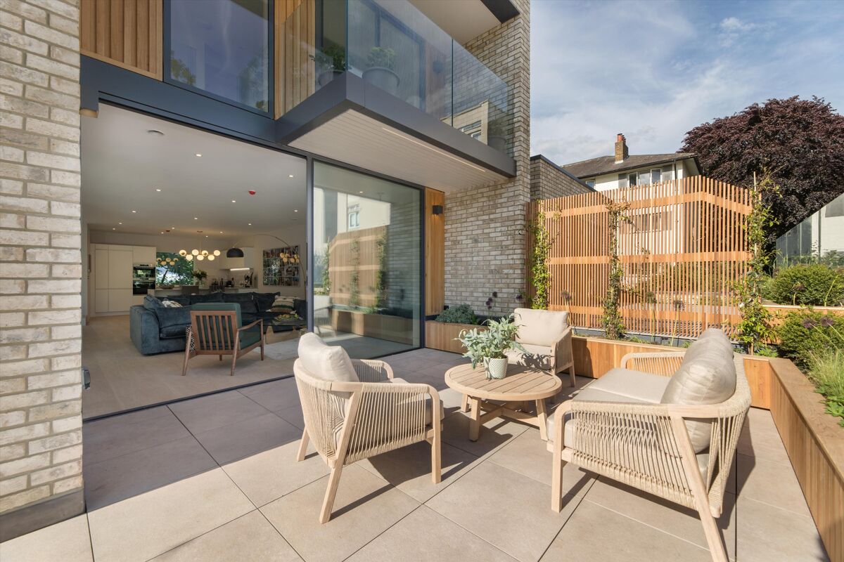 house for sale in Wix's Lane, London, SW4 BAT012279345 Knight Frank